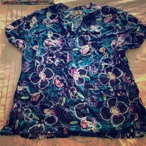 WonderWink Floral Scrub Top *NEVER WORN*